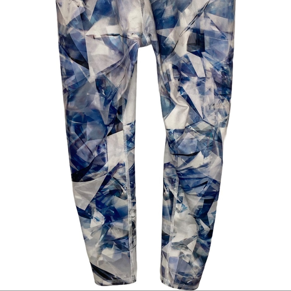 Evolution and Creation Geometric Ice Print Legging - Picture 6 of 10
